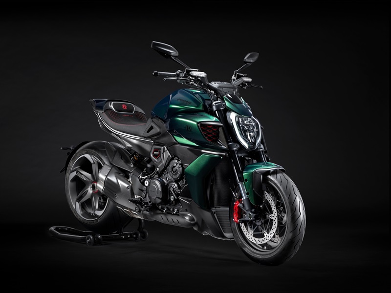 1 MY24 DUCATI DIAVEL FOR BENTLEY 13 UC589328 High