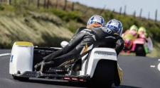 TT Isle of Man započeo nesrećama